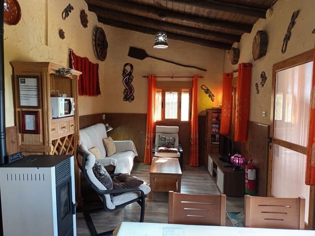 2 chambre Finca/Maison de Campagne à vendre à Alcalá la Real avec piscine - 185 000 € (Ref: 10080530)