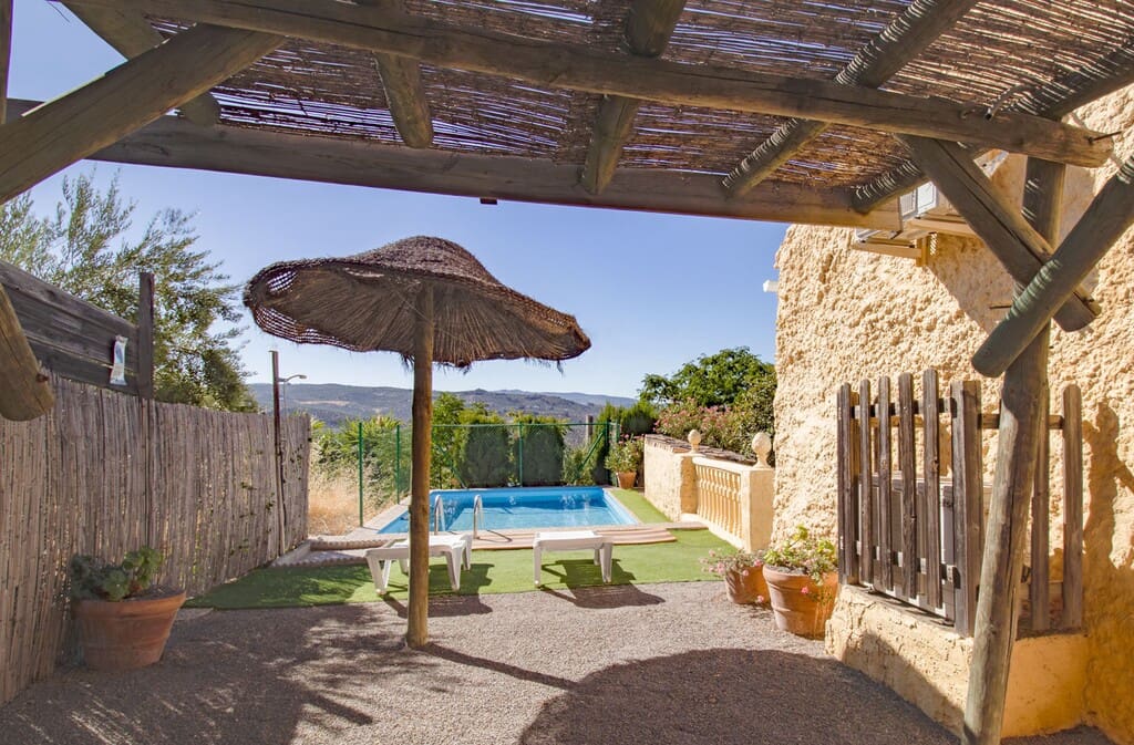 3 quarto Quinta/Casa Rural para venda em Alcala la Real com piscina garagem - 195 000 € (Ref: 10080531)