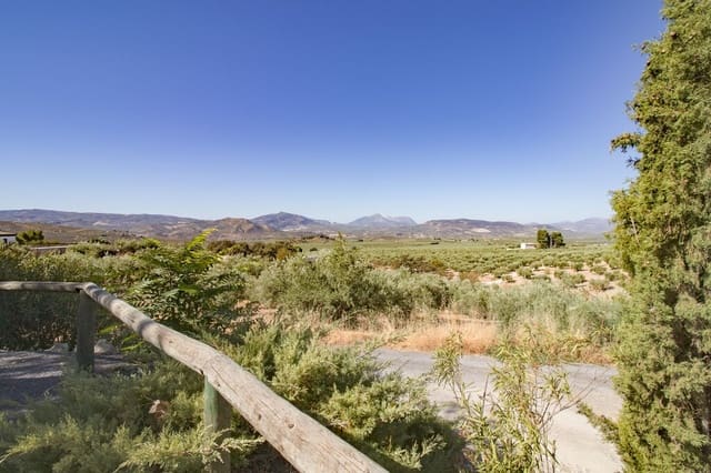 3 quarto Quinta/Casa Rural para venda em Alcalá la Real com piscina garagem - 195 000 € (Ref: 10080531)