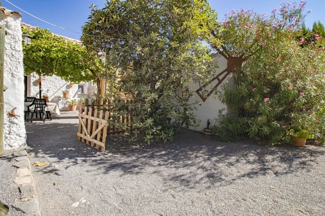 3 quarto Quinta/Casa Rural para venda em Alcalá la Real com piscina garagem - 195 000 € (Ref: 10080531)