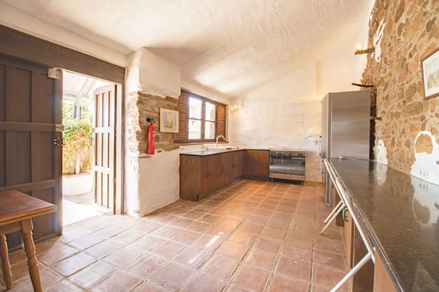 7 makuuhuone Maalaistalo myytävänä paikassa Riogordo mukana uima-altaan - 945 000 € (Ref: 10131295)