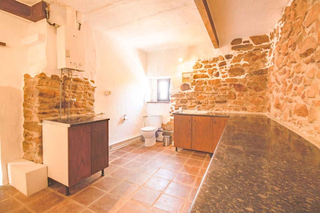 7 bedroom Finca/Country House for sale in Riogordo with pool - € 945,000 (Ref: 10131295)