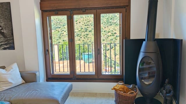 4 chambre Finca/Maison de Campagne à vendre à Riogordo avec piscine garage - 549 000 € (Ref: 10141774)