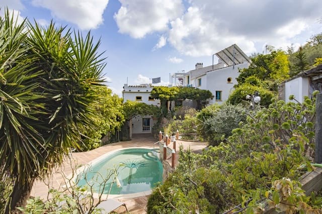 2 sovrum Finca/Hus på landet till salu i Comares med pool - 290 000 € (Ref: 10150280)