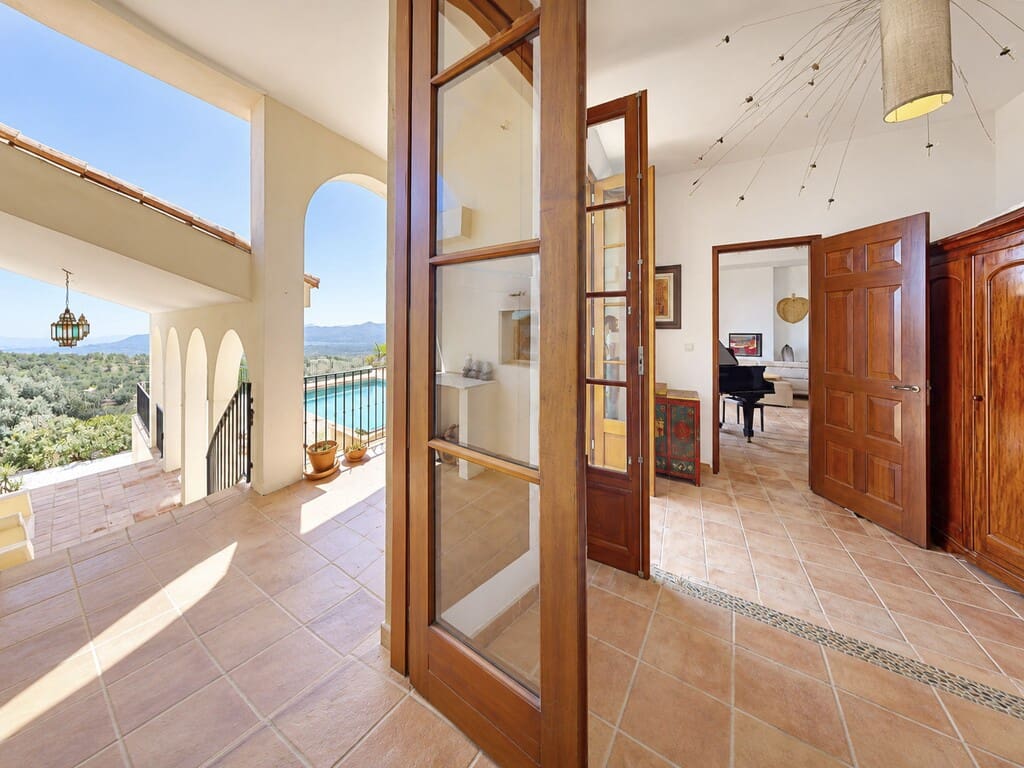 8 quarto Quinta/Casa Rural para venda em Alcaucin com piscina - 1 250 000 € (Ref: 10150281)
