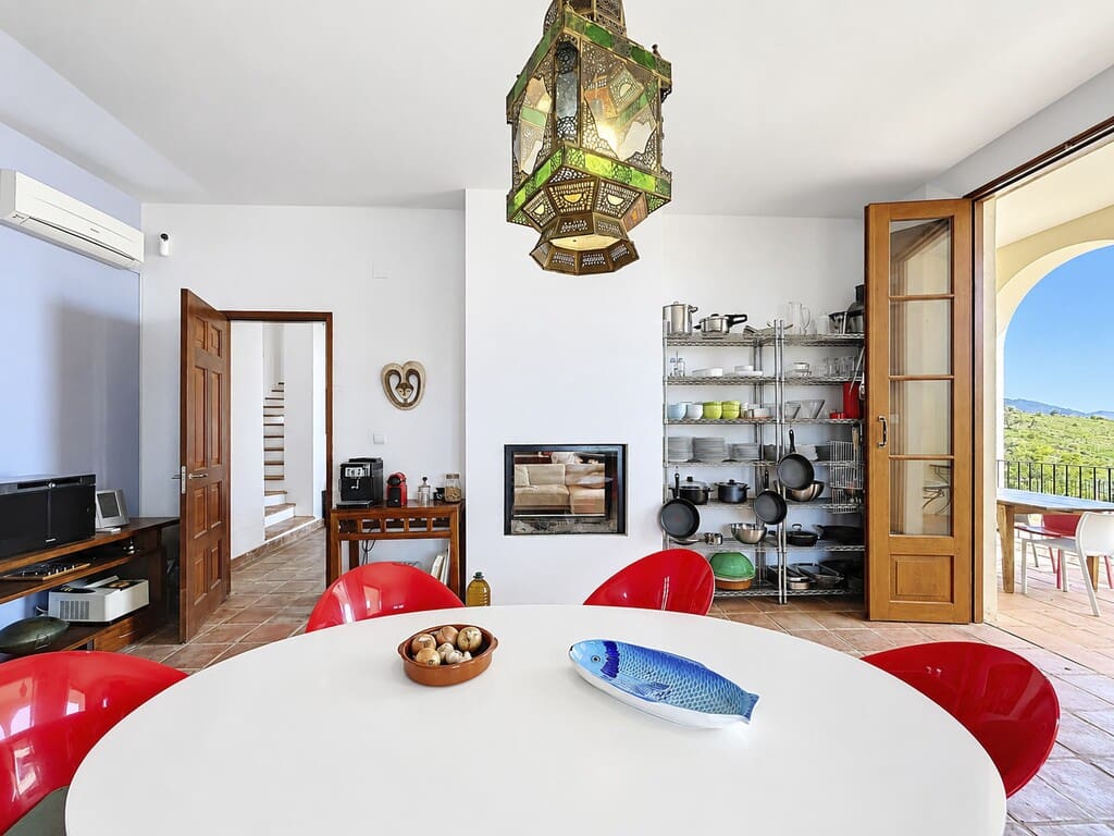 8 quarto Quinta/Casa Rural para venda em Alcaucin com piscina - 1 250 000 € (Ref: 10150281)
