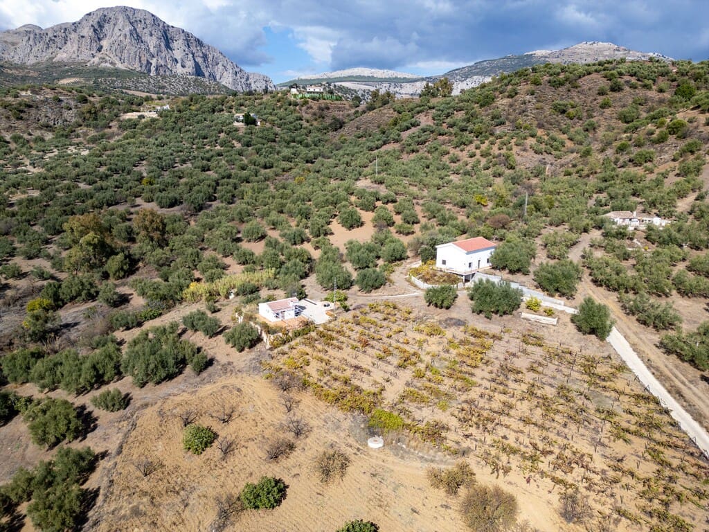 1 slaapkamer Finca/Landhuis te koop in Riogordo met garage - € 325.000 (Ref: 10171080)