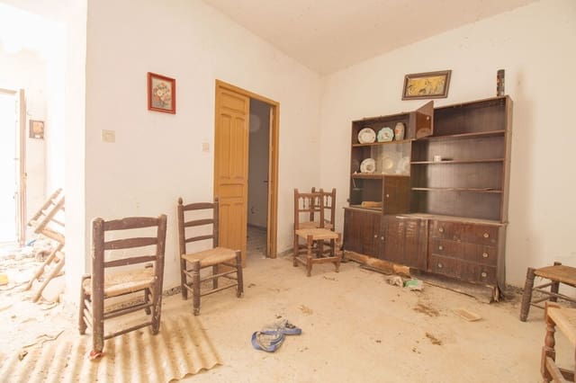 4 soveværelse Byhus til salg i Riogordo - € 60.000 (Ref: 9850303)