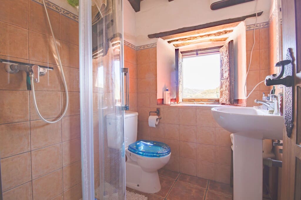 4 bedroom Townhouse for sale in Almachar - € 215,000 (Ref: 9850305)