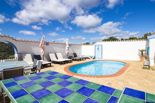 3 soveværelse Finca/Landehus til salg i Comares med swimmingpool - € 315.000 (Ref: 9850306)