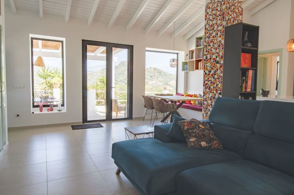 2 bedroom Finca/Country House for sale in Comares with pool - € 375,000 (Ref: 9850309)