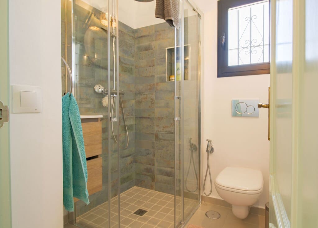 2 bedroom Finca/Country House for sale in Comares with pool - € 375,000 (Ref: 9850309)