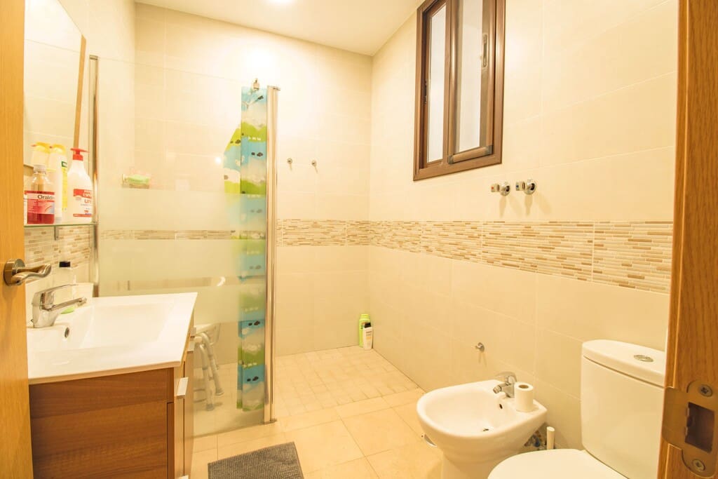 7 sypialnia Dom na sprzedaż w Riogordo - 195 000 € (Ref: 9850312)