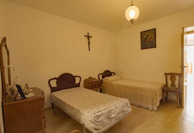 7 sypialnia Dom na sprzedaż w Riogordo - 195 000 € (Ref: 9850312)