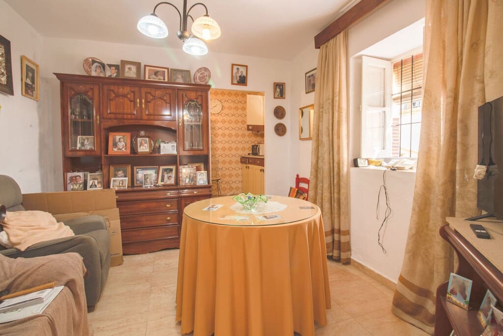 7 sypialnia Dom na sprzedaż w Riogordo - 195 000 € (Ref: 9850312)