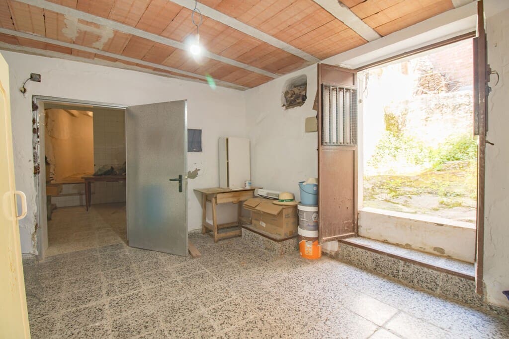 7 sypialnia Dom na sprzedaż w Riogordo - 195 000 € (Ref: 9850312)