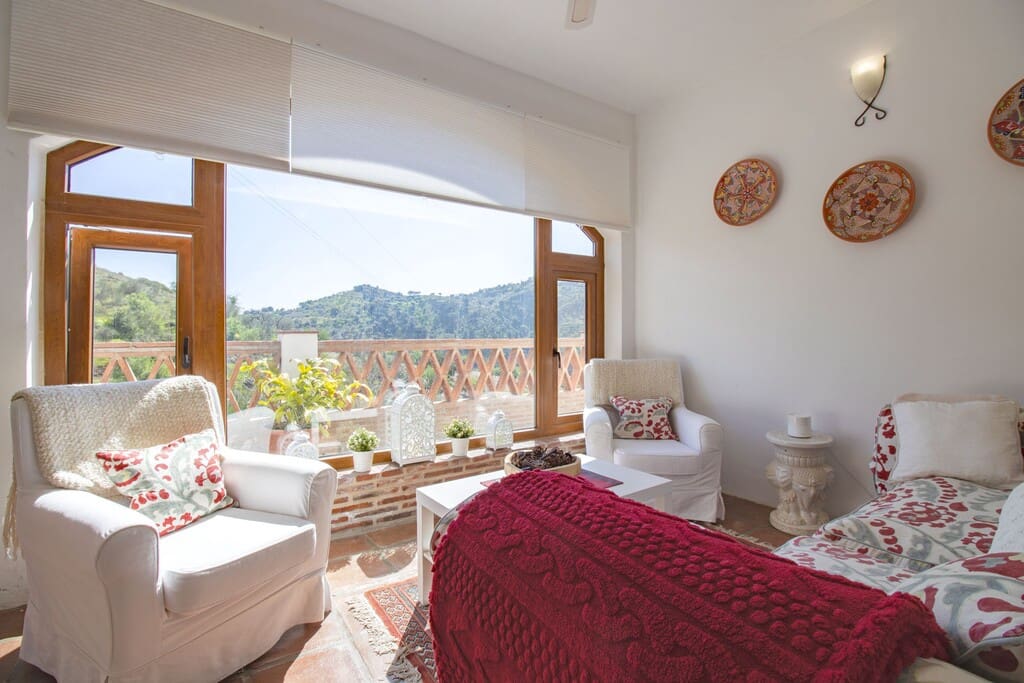 4 bedroom Finca/Country House for sale in Comares with pool - € 445,000 (Ref: 9850313)