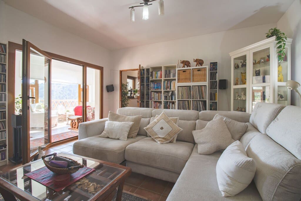 4 bedroom Finca/Country House for sale in Comares with pool - € 445,000 (Ref: 9850313)
