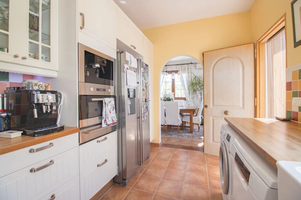 4 bedroom Finca/Country House for sale in Comares with pool - € 445,000 (Ref: 9850313)