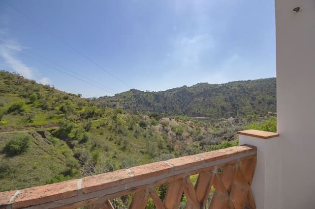 4 Zimmer Finca/Landgut zu verkaufen in Comares mit Pool - 445.000 € (Ref: 9850313)