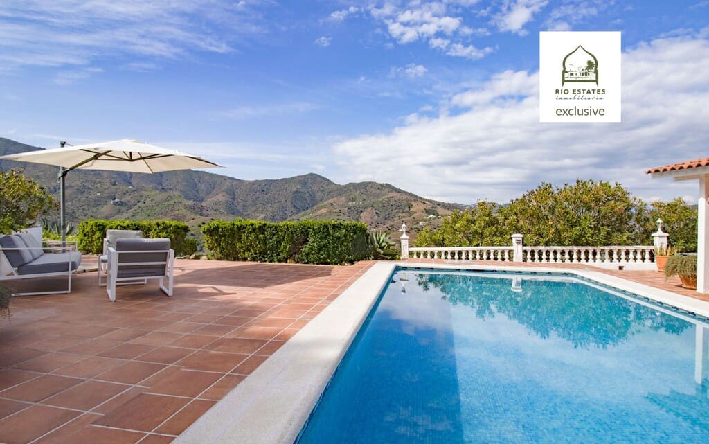 3 bedroom Finca/Country House for sale in El Borge with pool - € 395,000 (Ref: 9850314)