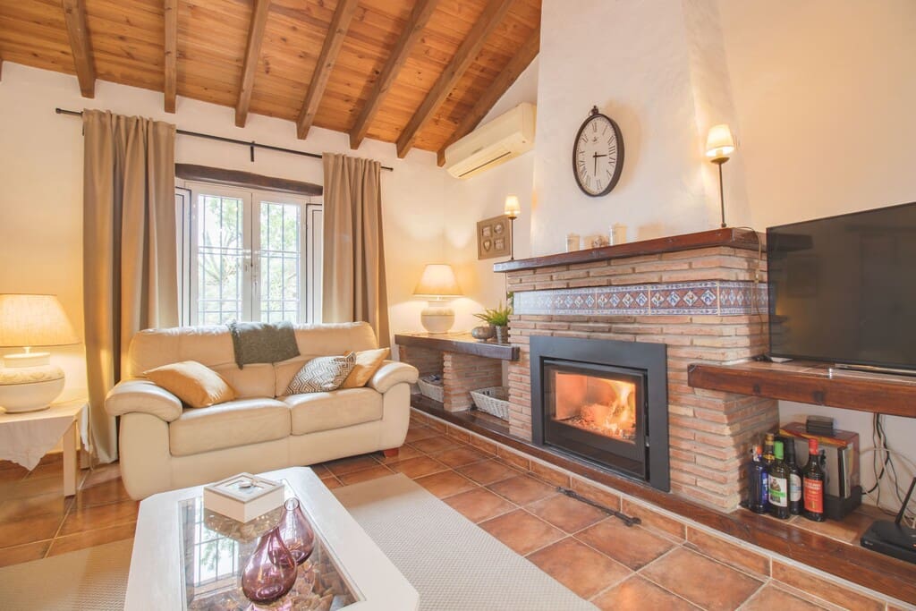 3 bedroom Finca/Country House for sale in El Borge with pool - € 395,000 (Ref: 9850314)