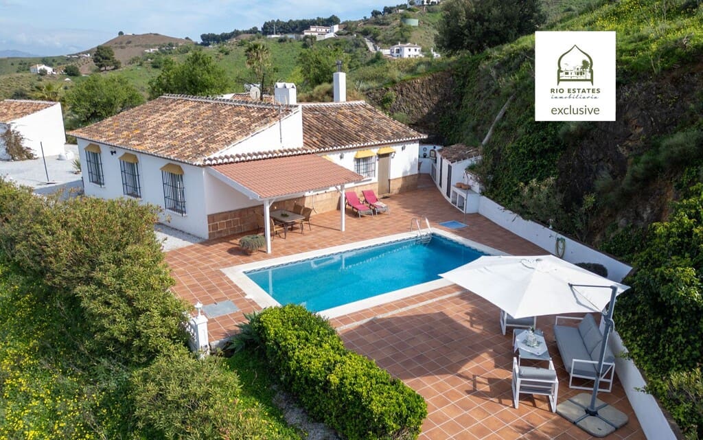 3 bedroom Finca/Country House for sale in El Borge with pool - € 395,000 (Ref: 9850314)