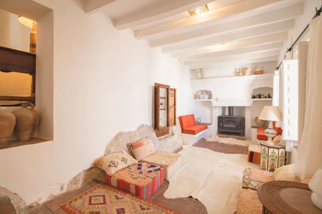 6 bedroom Townhouse for sale in Comares - € 820,000 (Ref: 9850315)