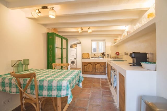 3 soveværelse Byhus til salg i Comares - € 499.000 (Ref: 9850317)