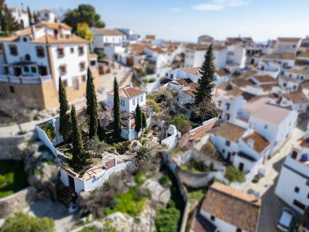 3 bedroom Townhouse for sale in Comares - € 500,000 (Ref: 9850317)