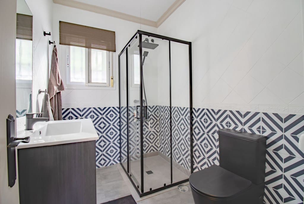 4 slaapkamer Finca/Landhuis te koop in Sayalonga met zwembad garage - € 480.000 (Ref: 9850318)