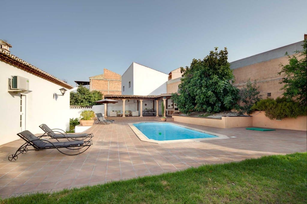 5 quarto Casa em Banda para venda em Ronda com piscina - 380 000 € (Ref: 9850320)