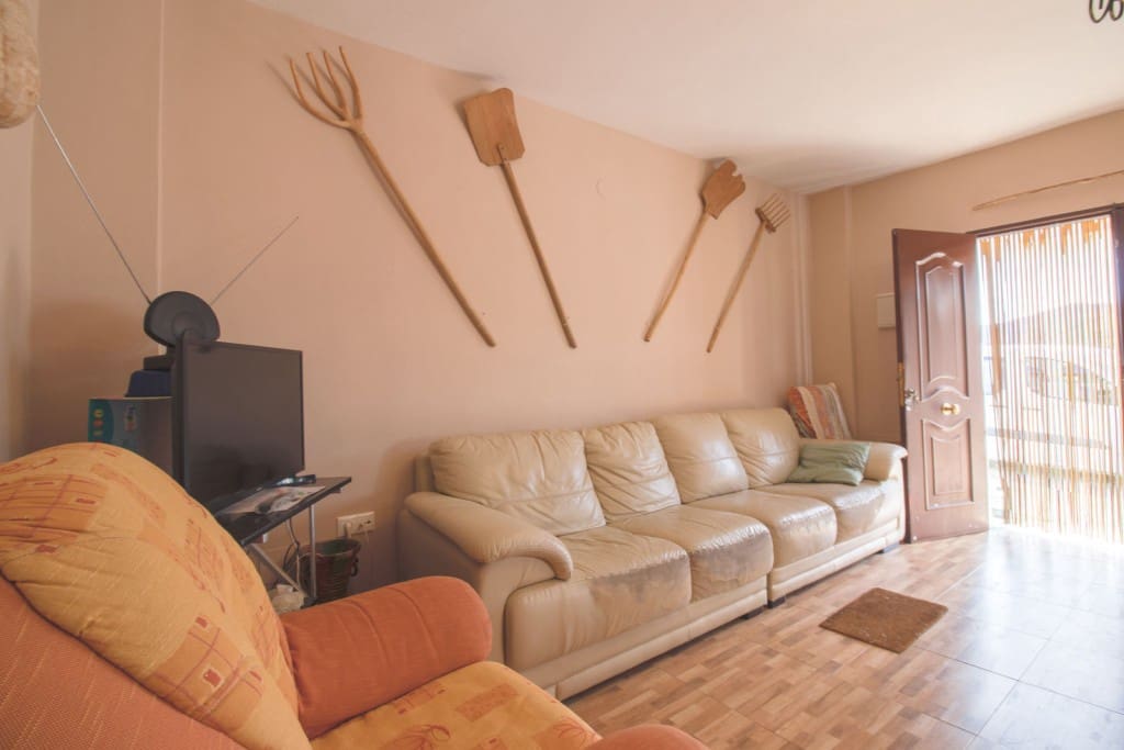 4 soveværelse Finca/Landehus til salg i Riogordo - € 330.000 (Ref: 9850321)