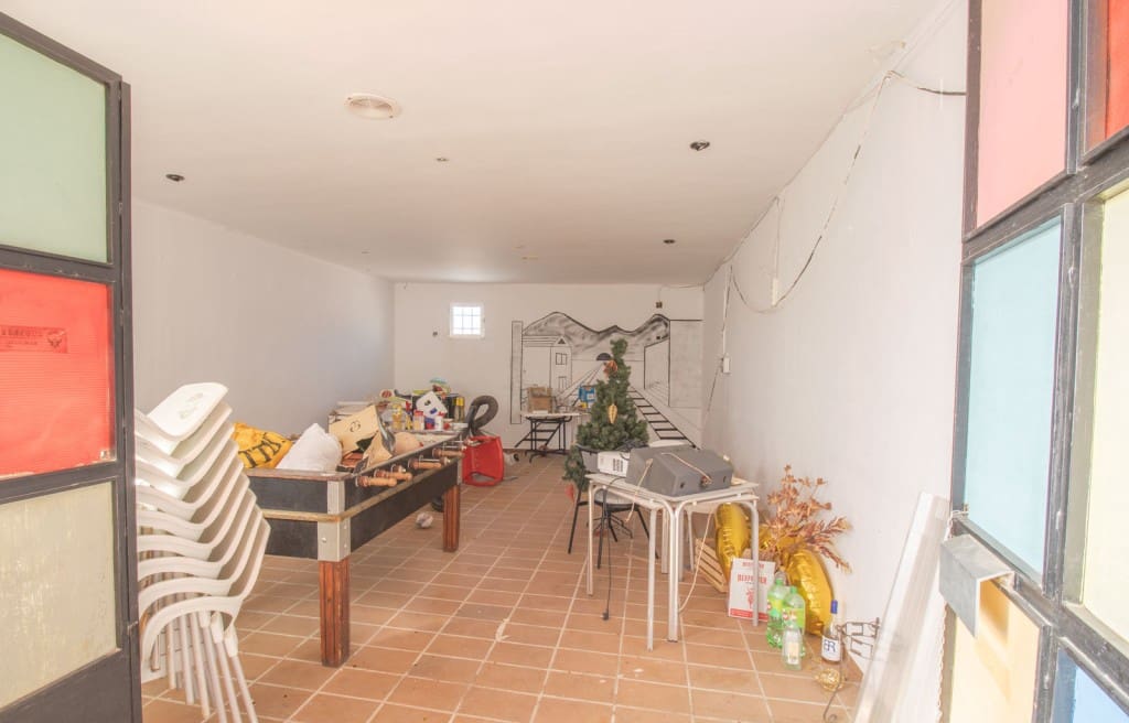 Townhouse for sale in Riogordo - € 400,000 (Ref: 9850322)
