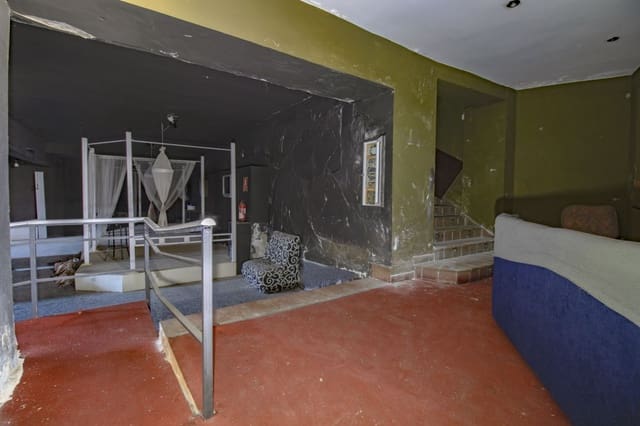 Dom na sprzedaż w Riogordo - 400 000 € (Ref: 9850322)