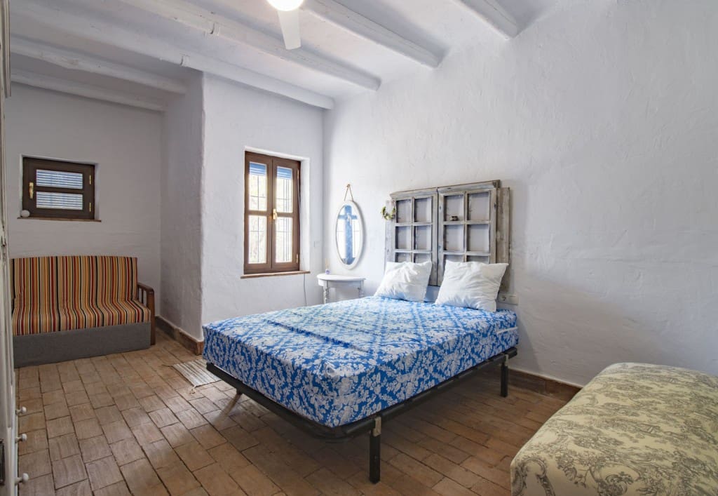 3 soveværelse Finca/Landehus til salg i Riogordo med swimmingpool - € 425.000 (Ref: 9850323)