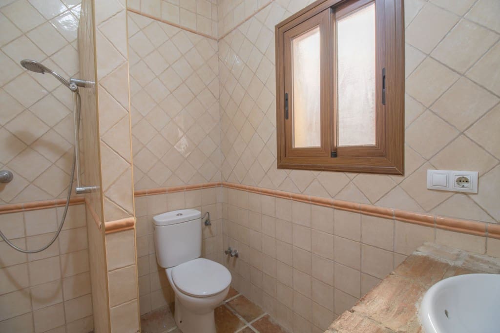 3 soveværelse Finca/Landehus til salg i Riogordo - € 240.000 (Ref: 9850325)