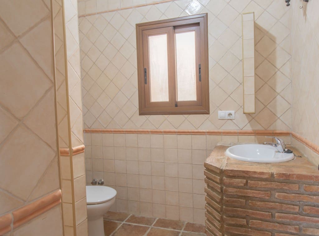 3 soveværelse Finca/Landehus til salg i Riogordo - € 240.000 (Ref: 9850325)