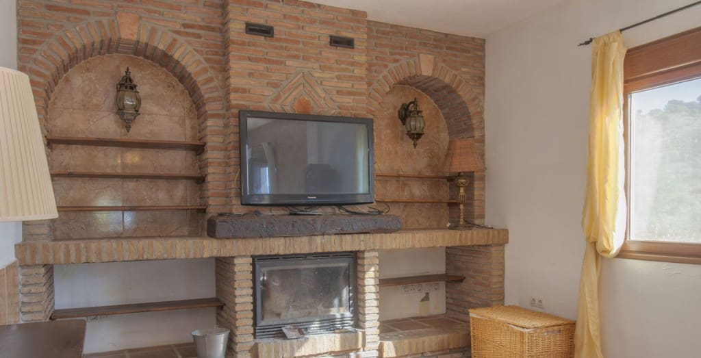 3 soveværelse Finca/Landehus til salg i Riogordo - € 240.000 (Ref: 9850325)