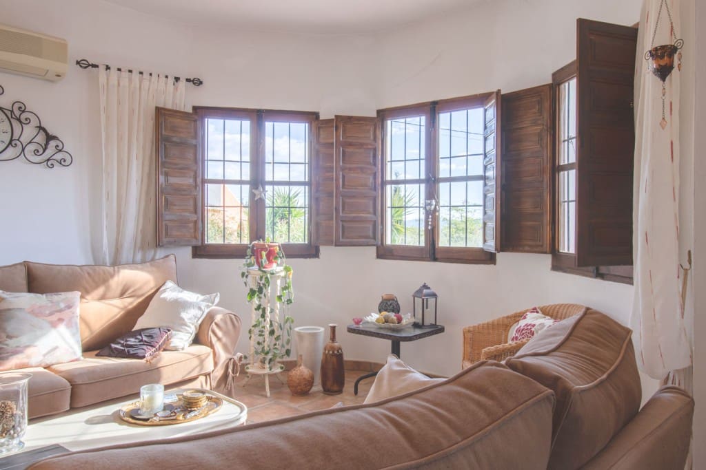 3 soveværelse Finca/Landehus til salg i Periana med swimmingpool - € 365.000 (Ref: 9850326)