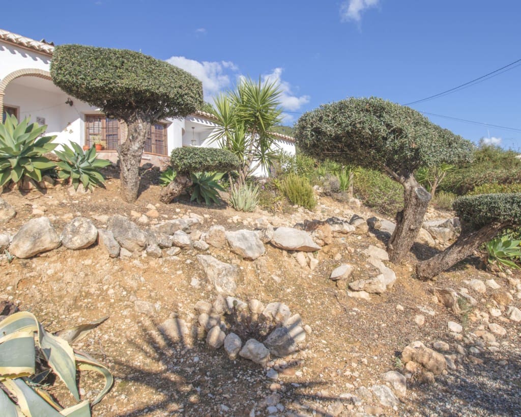 3 soveværelse Finca/Landehus til salg i Periana med swimmingpool - € 365.000 (Ref: 9850326)