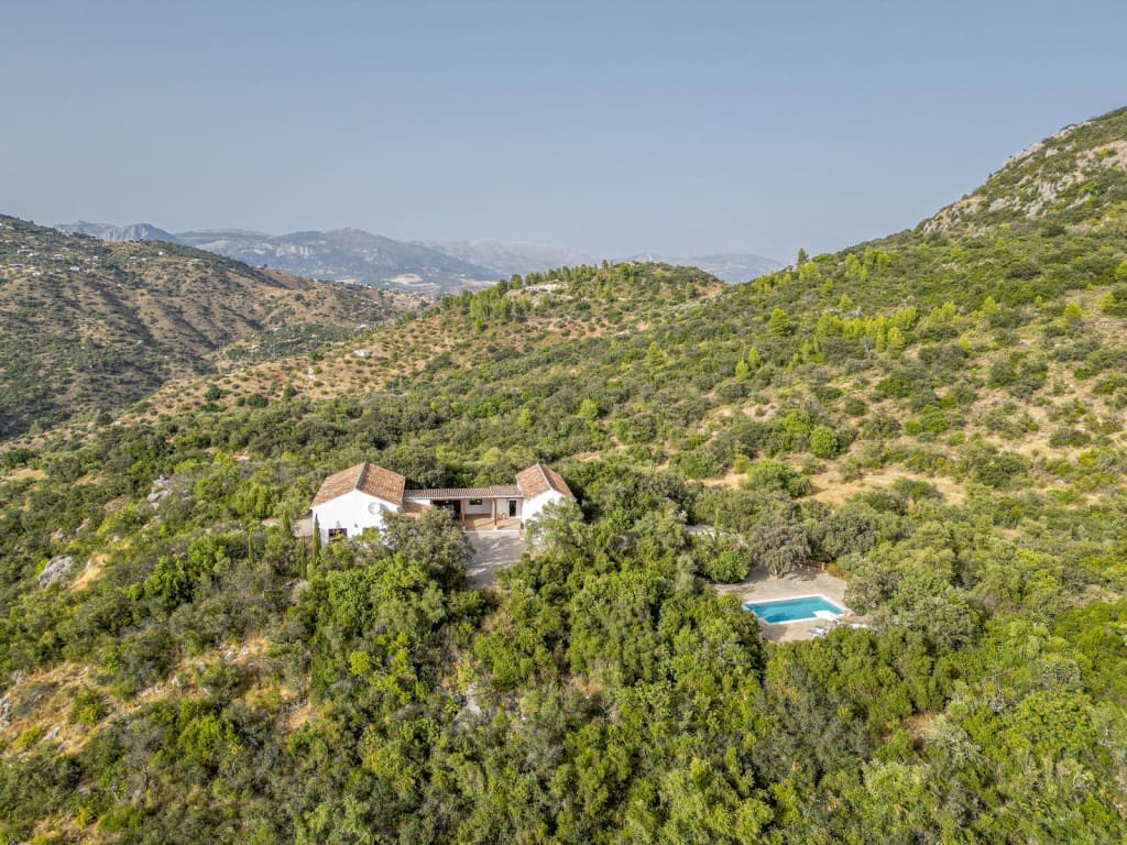 4 bedroom Finca/Country House for sale in Comares with pool - € 695,000 (Ref: 9850330)