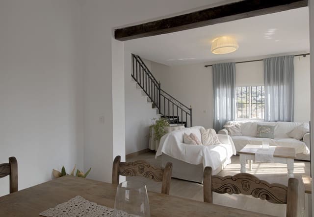 9 camera da letto Villa in vendita in Riogordo con piscina - 850.000 € (Rif: 9850331)