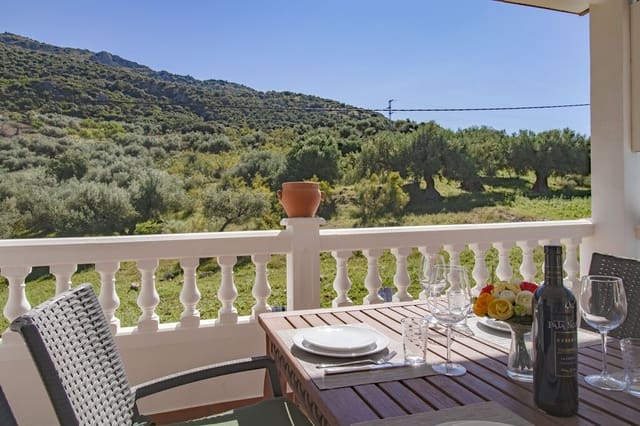 2 soveværelse Finca/Landehus til salg i Alfarnatejo med swimmingpool garage - € 275.000 (Ref: 9850960)