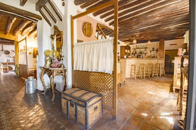 14 Zimmer Finca/Landgut zu verkaufen in Riogordo mit Pool - 1.500.000 € (Ref: 9855084)