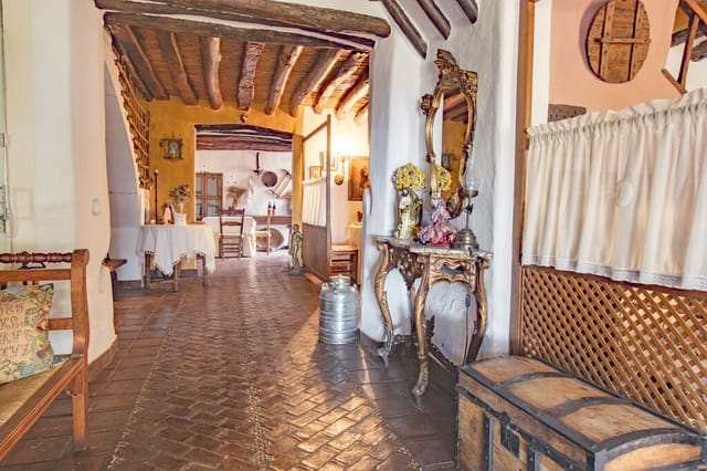 14 Zimmer Finca/Landgut zu verkaufen in Riogordo mit Pool - 1.500.000 € (Ref: 9855084)