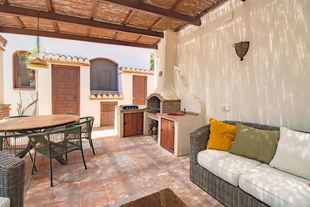 3 soverom Finca/Herregård til salgs i Almogia - € 395 000 (Ref: 9906859)