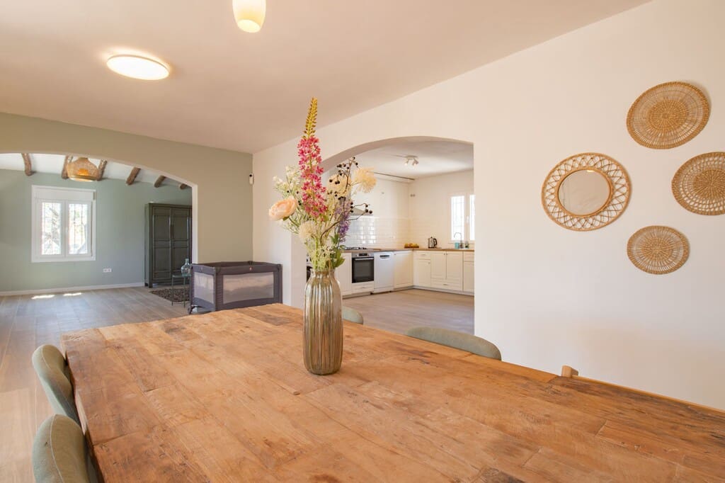 5 soveværelse Finca/Landehus til salg i Riogordo med swimmingpool - € 635.000 (Ref: 9974919)