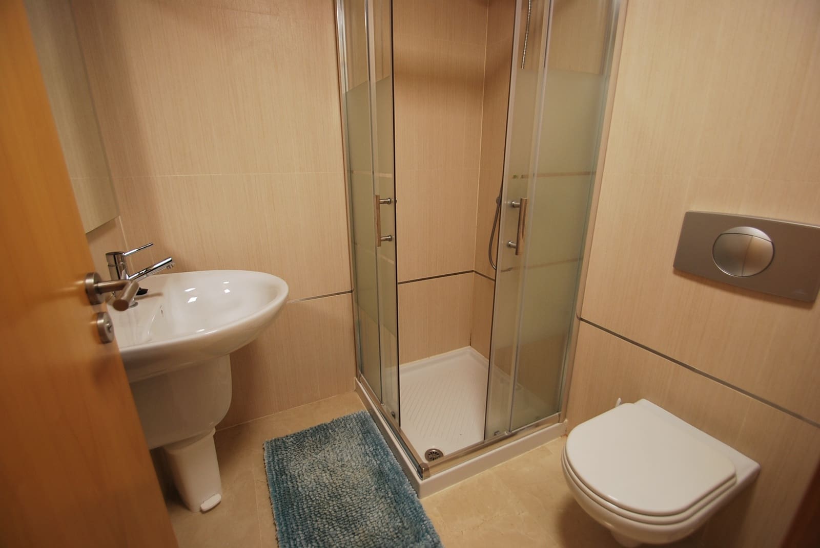 Ático de 2 habitaciones en Pego en alquiler con piscina garaje - 895 € (Ref: 9293828)