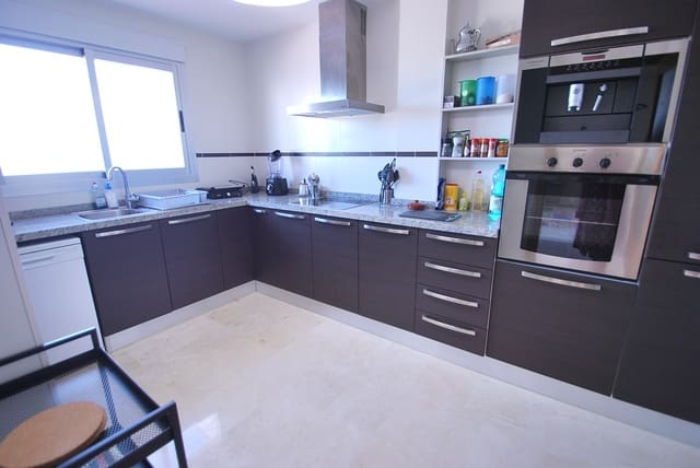 2 bedroom Penthouse for rent in Pego with pool garage - € 895 (Ref: 9293828)